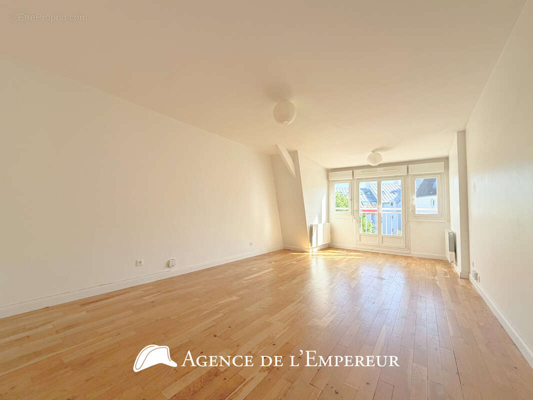 Appartement à RUEIL-MALMAISON