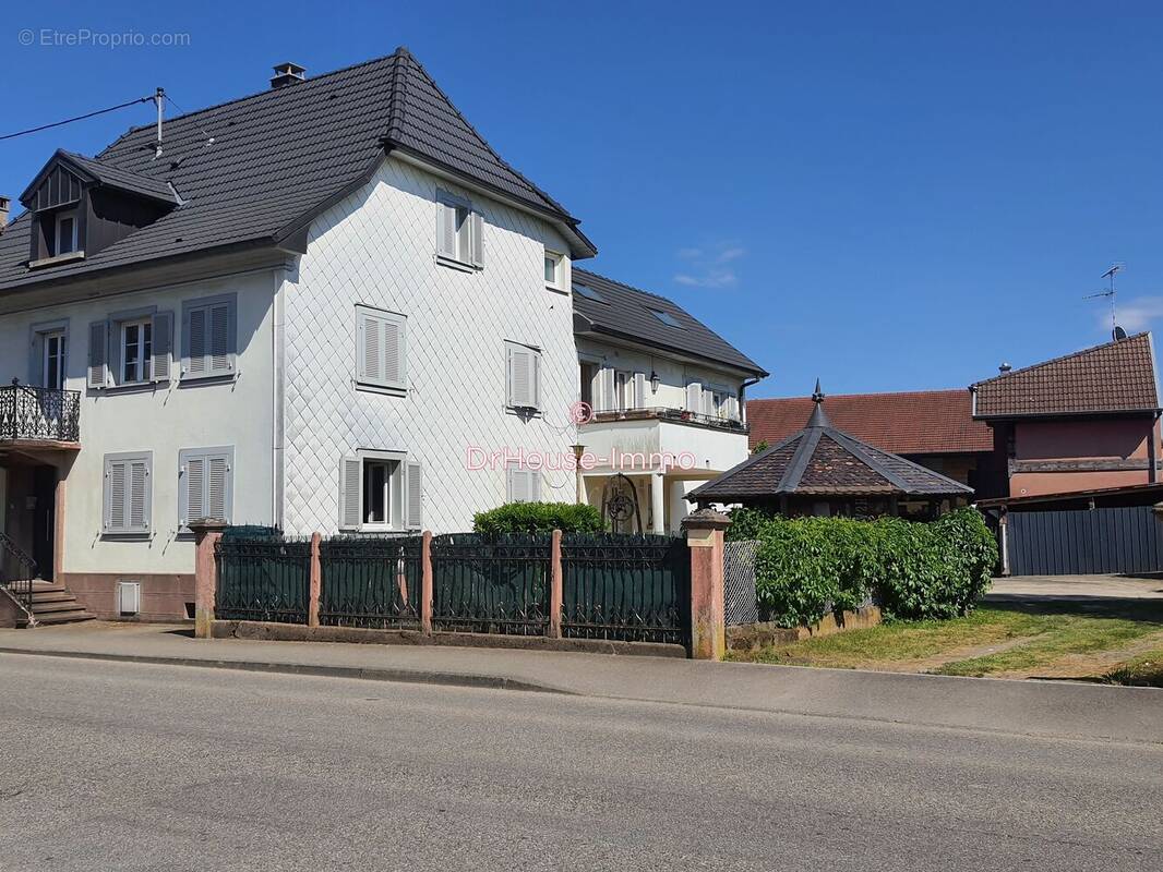 Appartement à DANNEMARIE