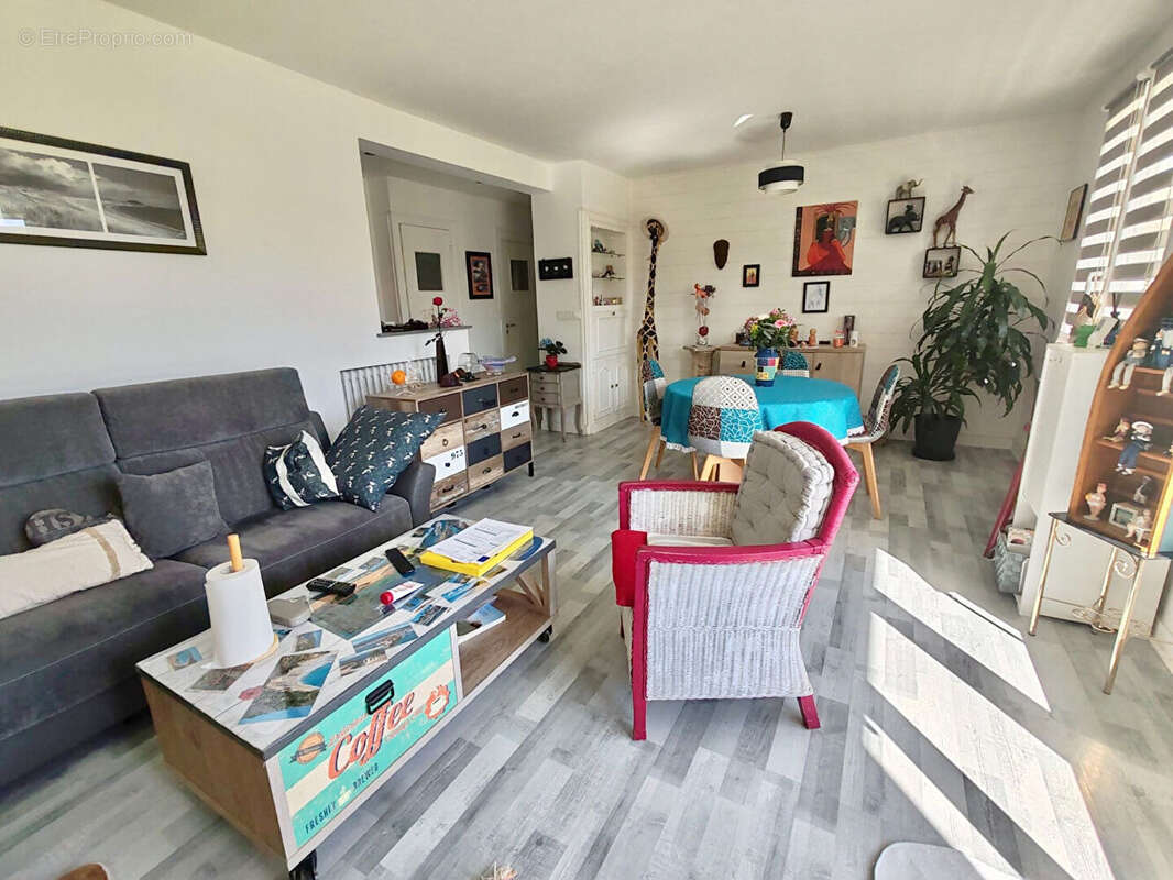 Appartement à REZE