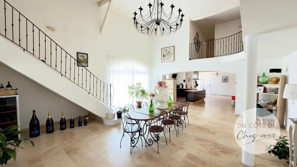 Acheter propriété d'exception 265m2 avec piscine - photo 8