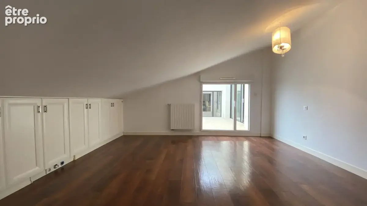 Exceptionnel attique de type 4 pièces de 103 m2 soit 140 m2 hors loi carrez avec 60 m2 de terrasses - photo 10