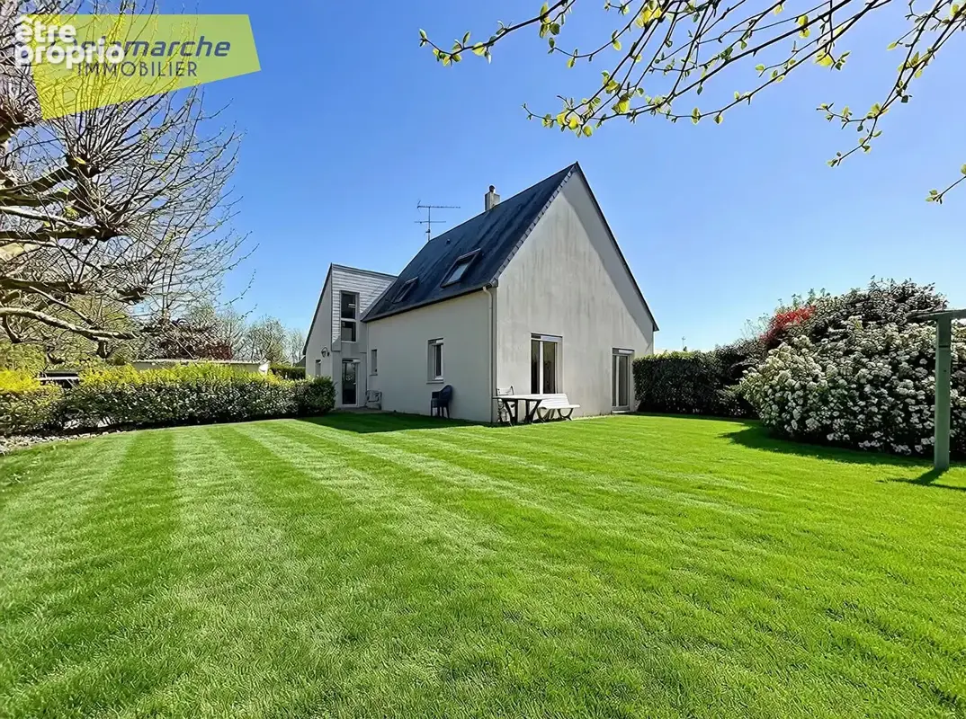 Maison familiale - 4 chambres - Vie de plain-pied - Vains (50300) - photo 2