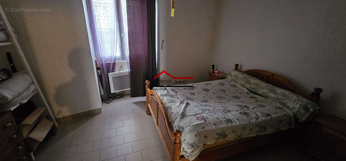 Appartement à VILLENEUVE-DE-BERG