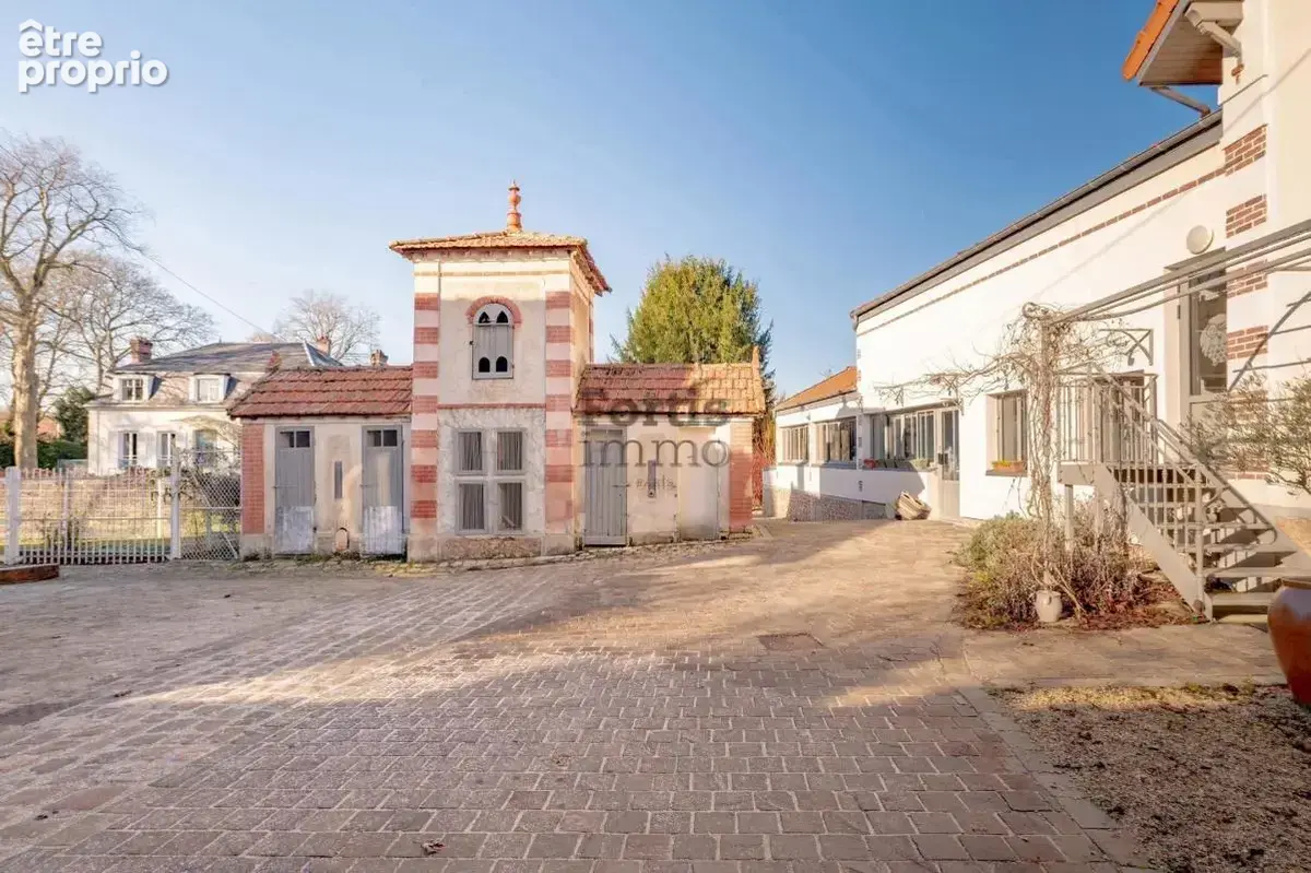 Belle propriété avec dépendances 14 pièces, 495M² habitables - photo 26