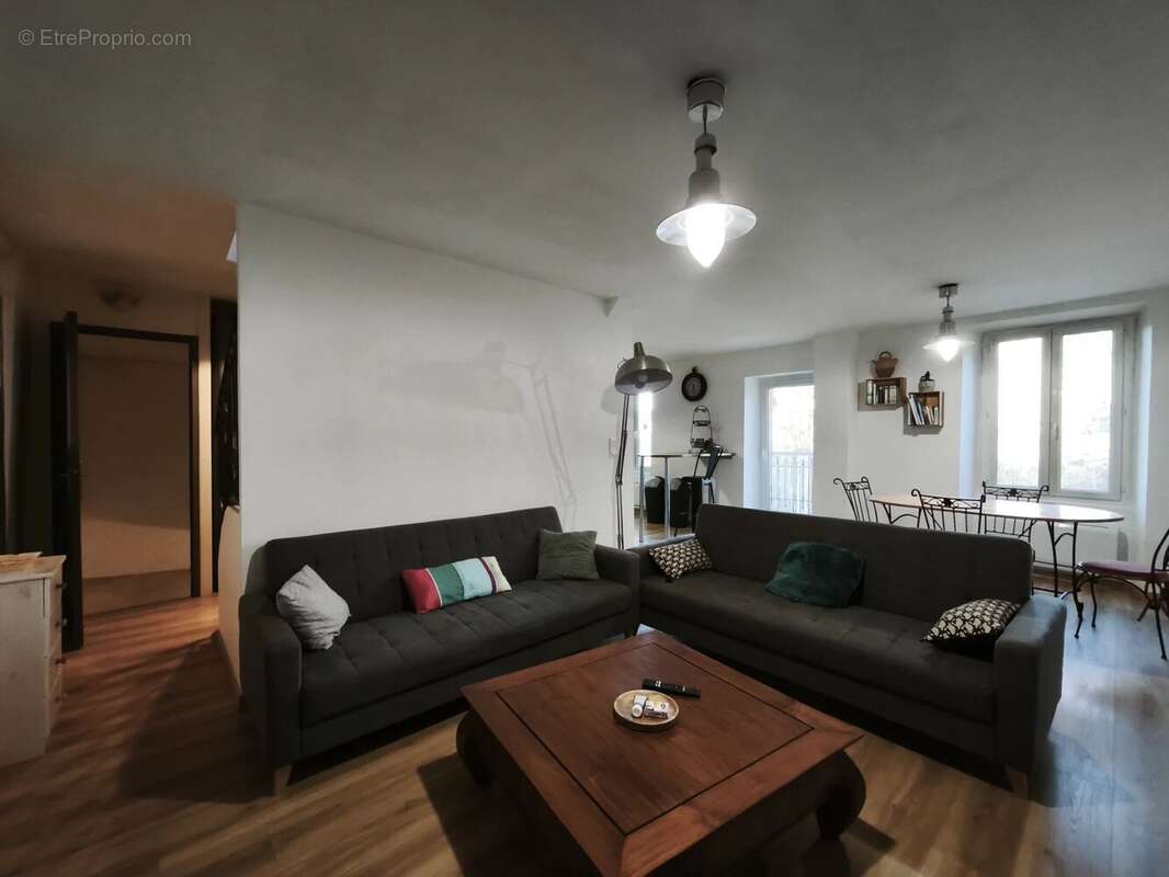 Maison à PONT-DE-SALARS