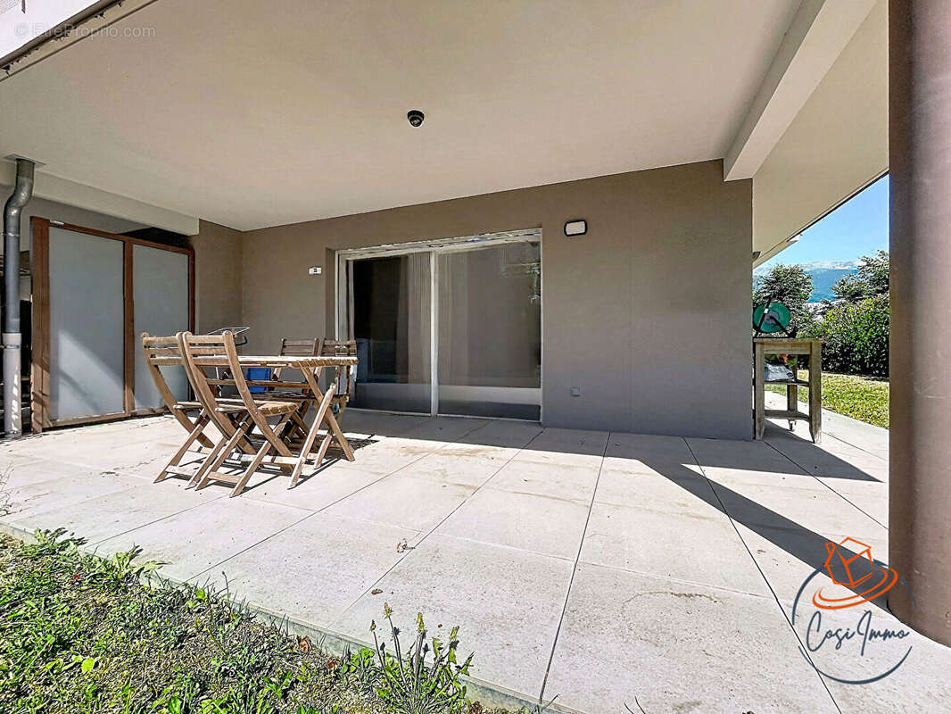 Appartement à SAINT-GENIS-POUILLY
