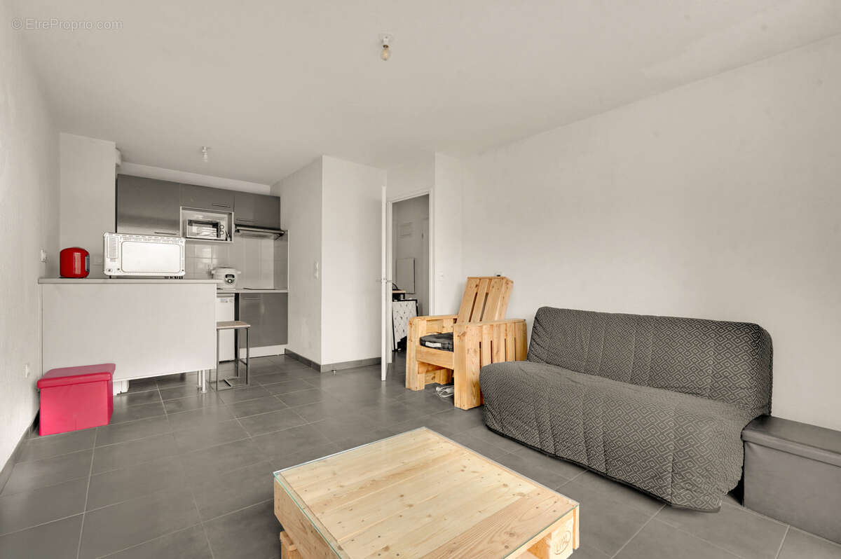 En exclusivité ! Appartement T2 de 41 m2 au 2ᵉ et dernier étage à Castanet-Tolosan - photo 5