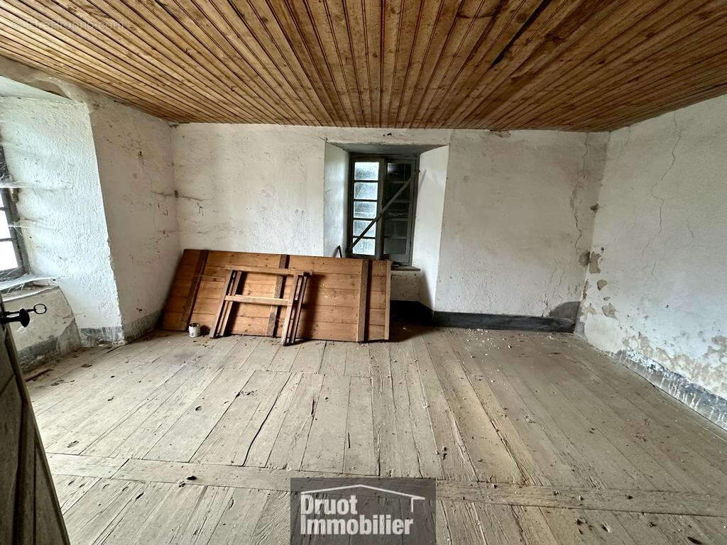 Maison à CASSANIOUZE