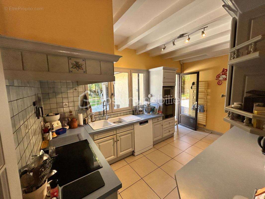 Maison à AUBIE-ET-ESPESSAS