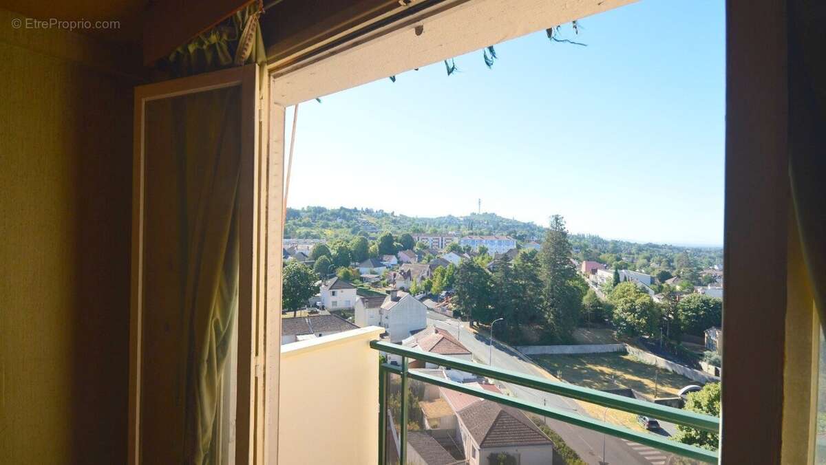 À VENDRE  Appartement T3 à rénover - photo 2
