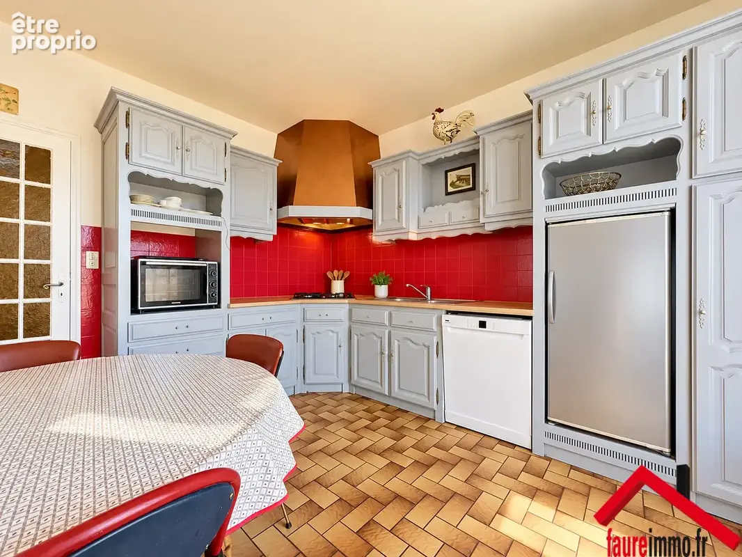 Maison a Brive-La-Gaillarde - photo 8