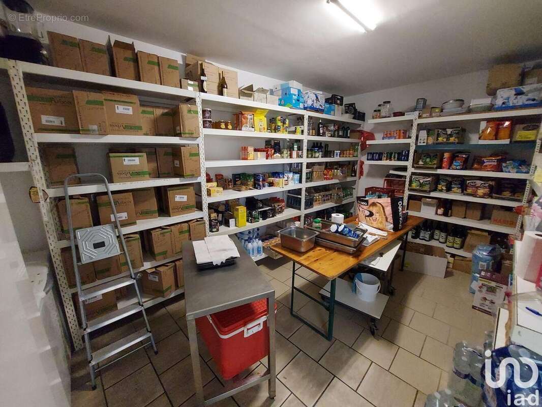 Photo 9 - Commerce à PONT-DE-POITTE