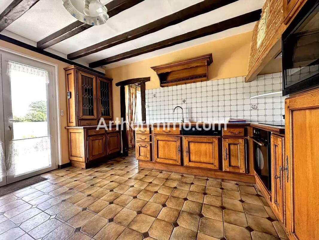 Maison à SAINT-VIGOR-D'YMONVILLE