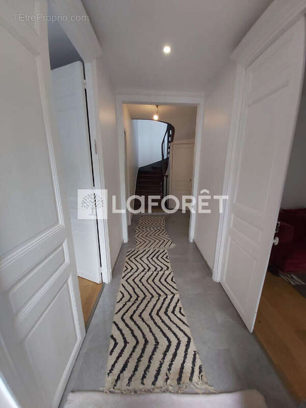 Appartement à LE RAINCY