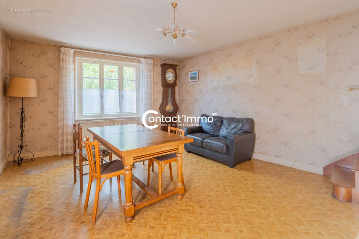 Maison 88 m² à Champeix  - photo 3