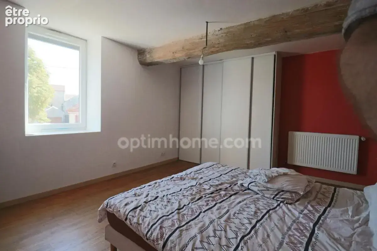 Maison de Village 87 m²- 4 Pièces - 2 Chambres - Gite à rénover - Grange - Dépendances sur parcelle de 1238 m² - SAINT LEGER MAG - photo 11