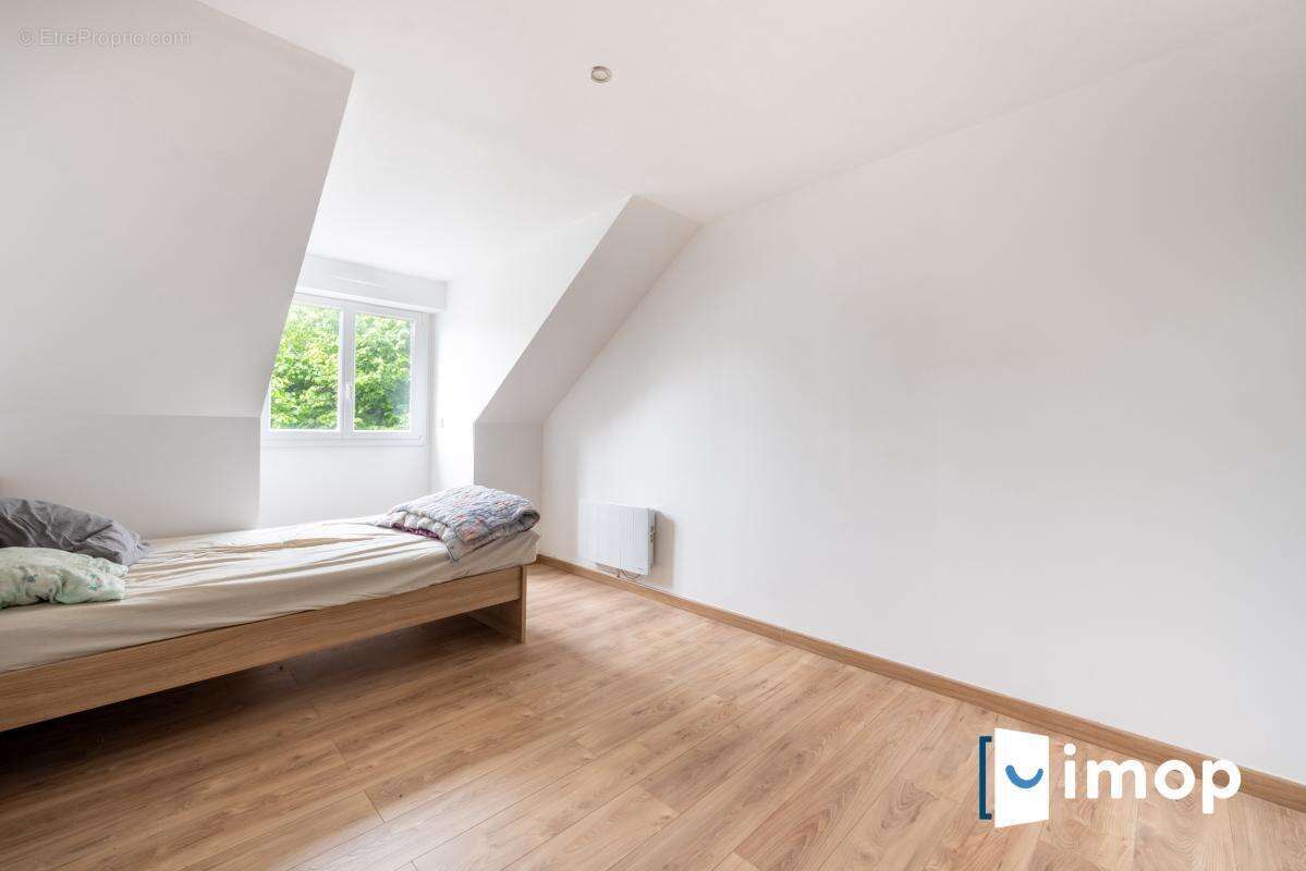 Maison à CERGY