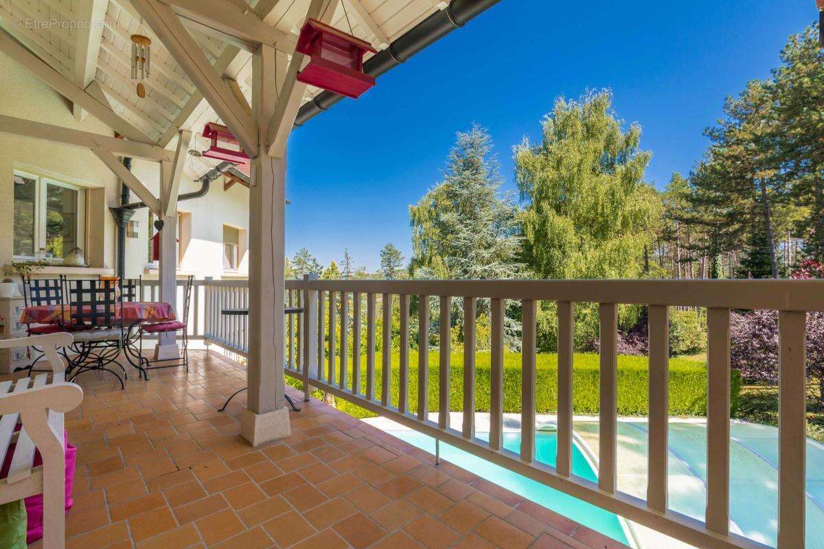 Maison à VELARS-SUR-OUCHE