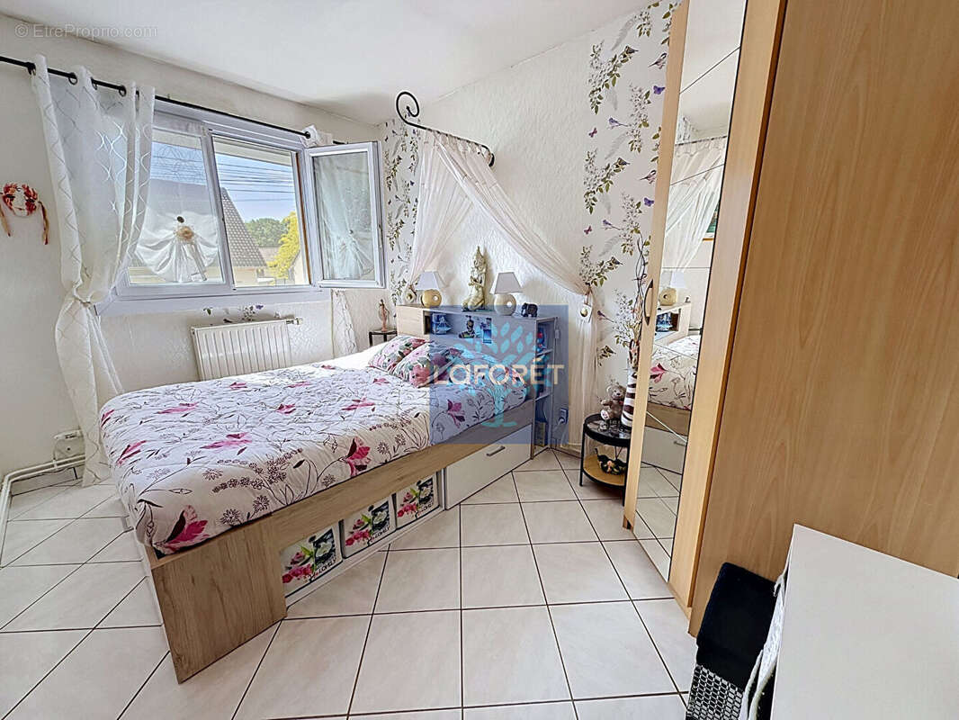 Maison Marolles En Hurepoix 7 pièce(s) 150 m2 - photo 6