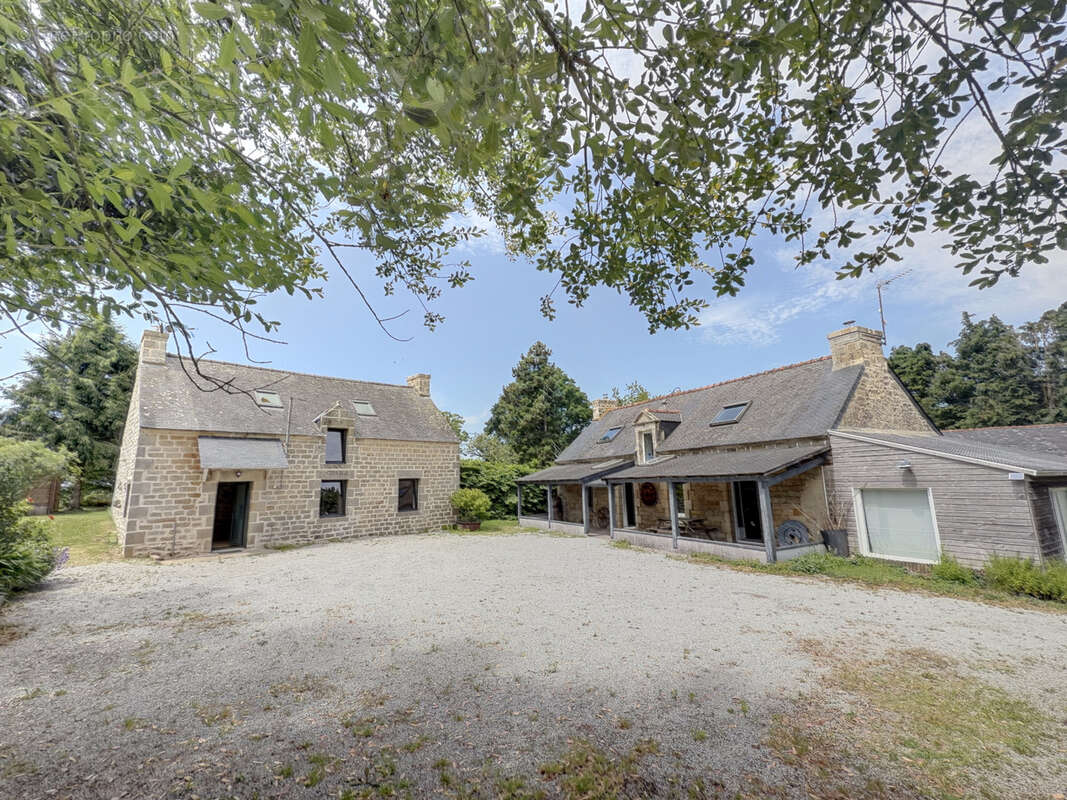 Maison à BAUD