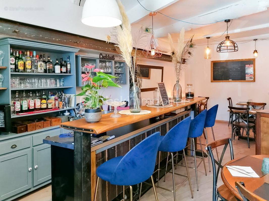 Commerce à FRONTIGNAN