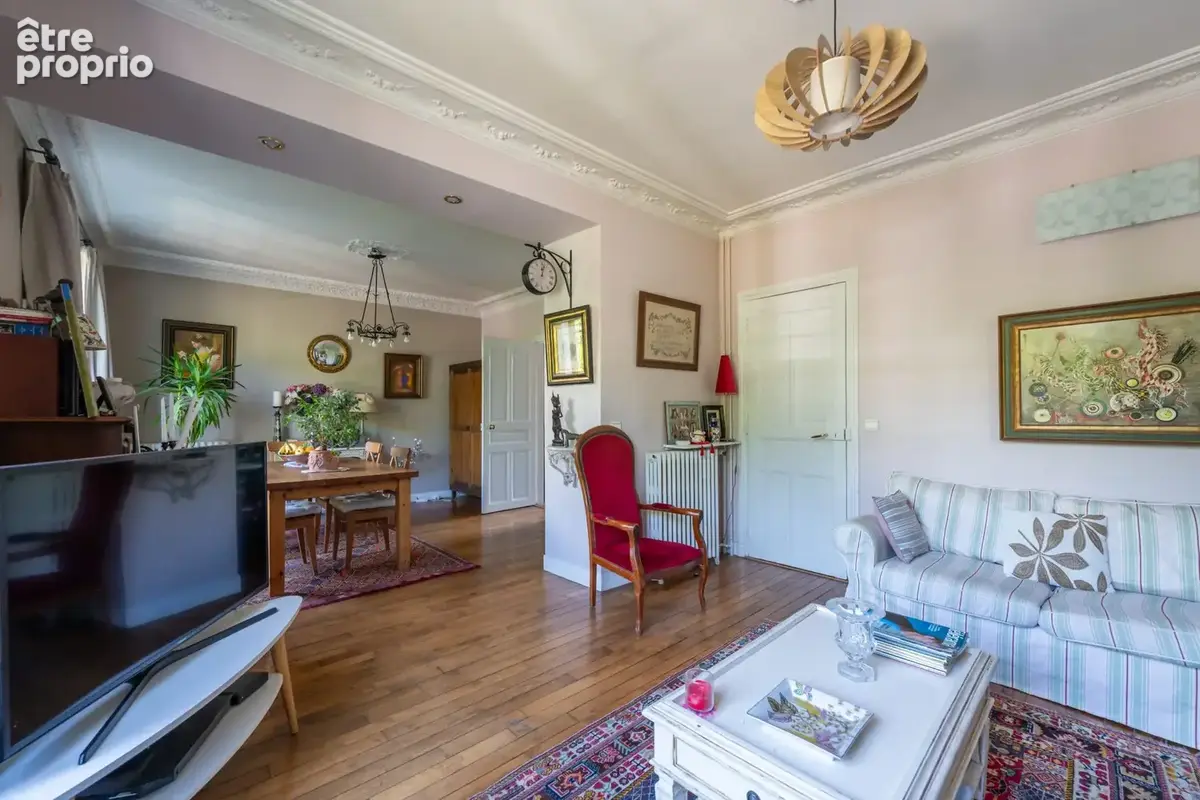 Maison 6 pièces 167 m² à vendre à Livry-Gargan (93190) - photo 5