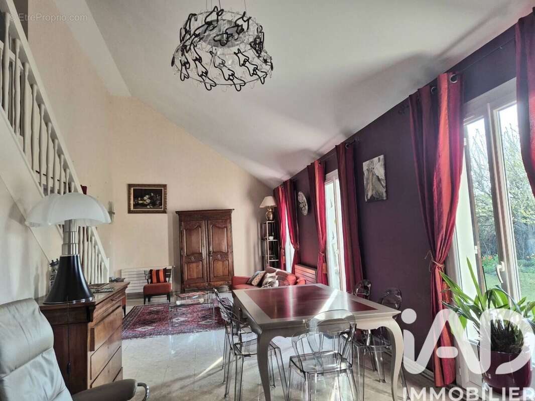 Photo 7 - Maison à SAINT-GERMAIN-LES-CORBEIL