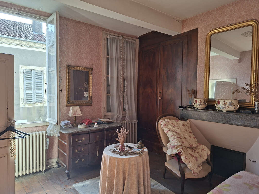 Belle maison à rénover - photo 2