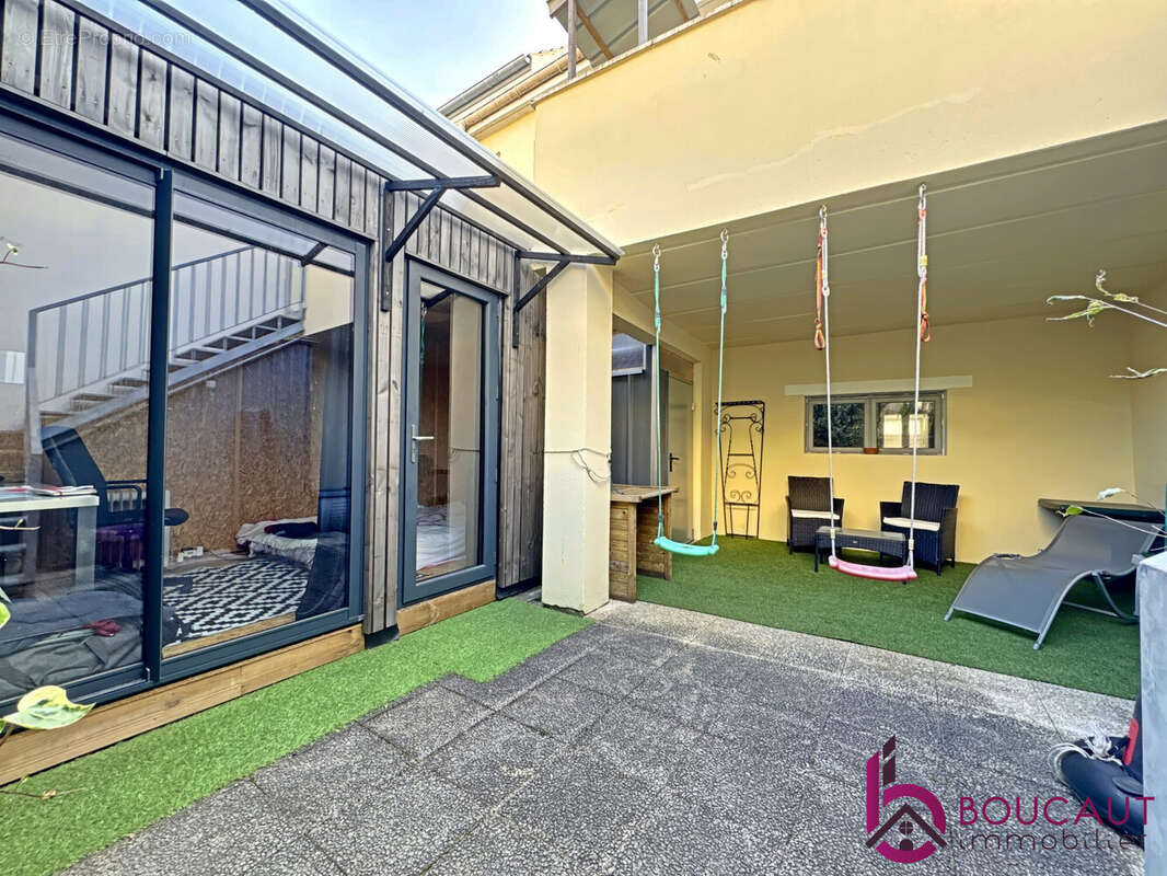 Maison à LE PLESSIS-ROBINSON