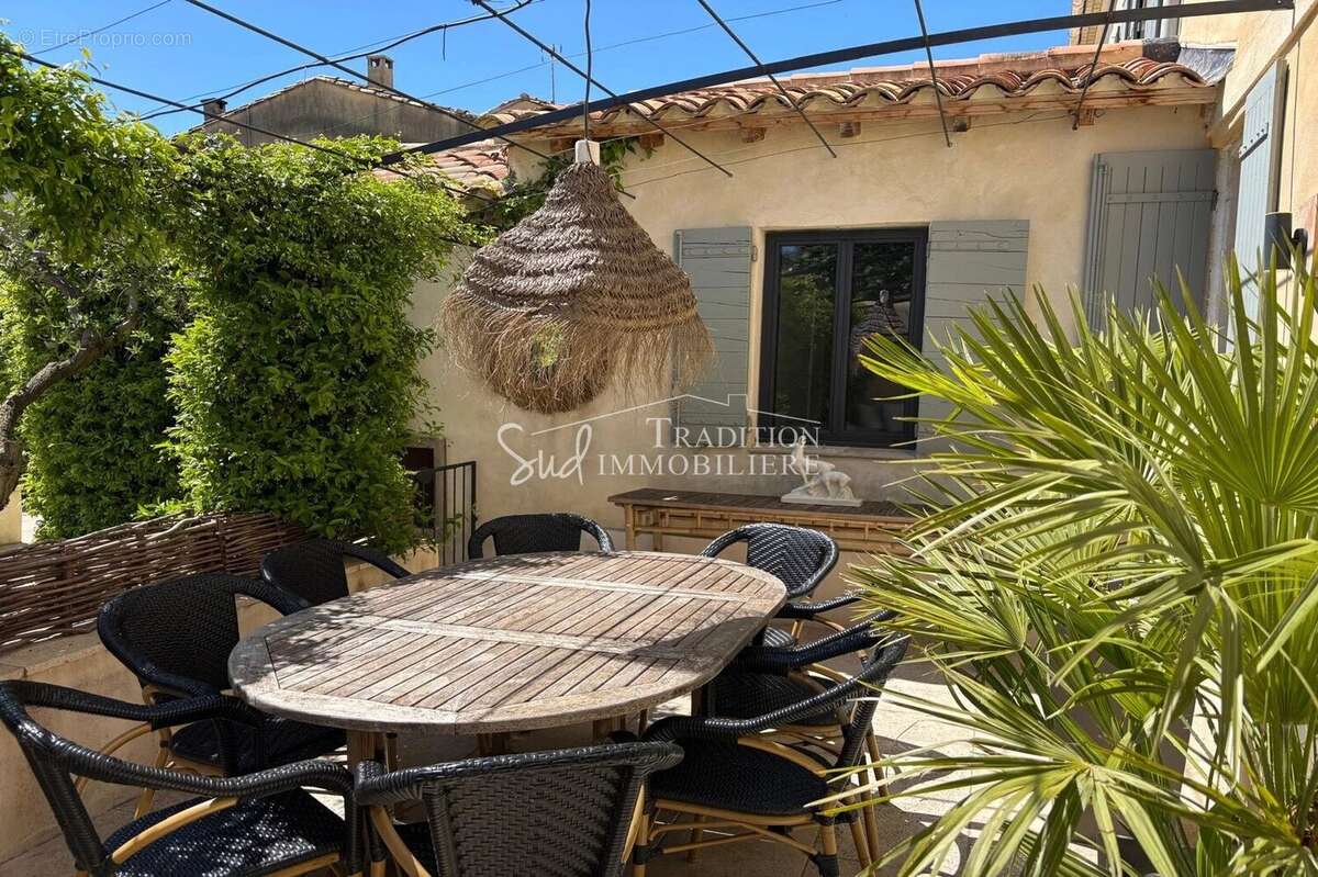 Maison à SAINT-REMY-DE-PROVENCE