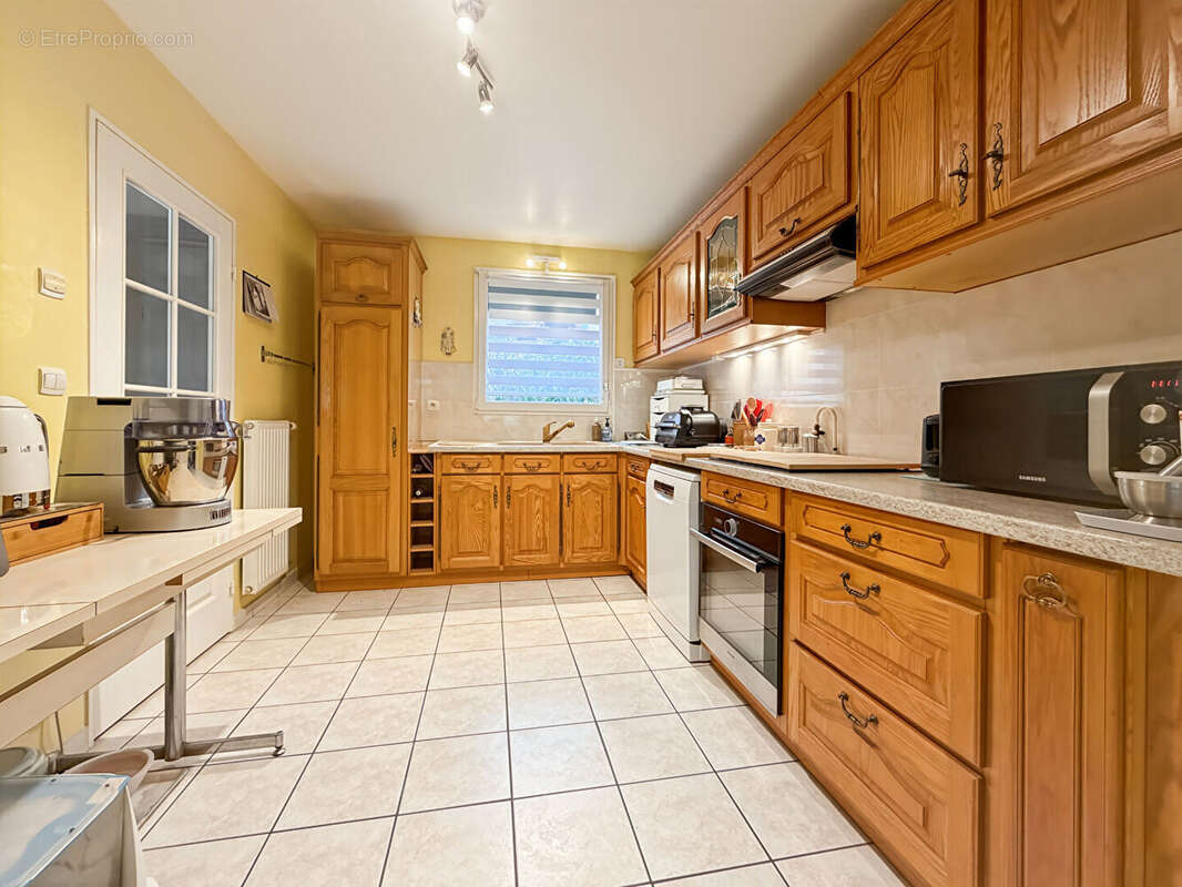 Maison à VILLEBON-SUR-YVETTE