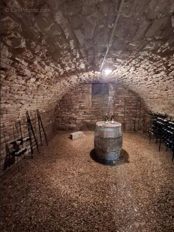 Maison à SAINT-GENGOUX-LE-NATIONAL