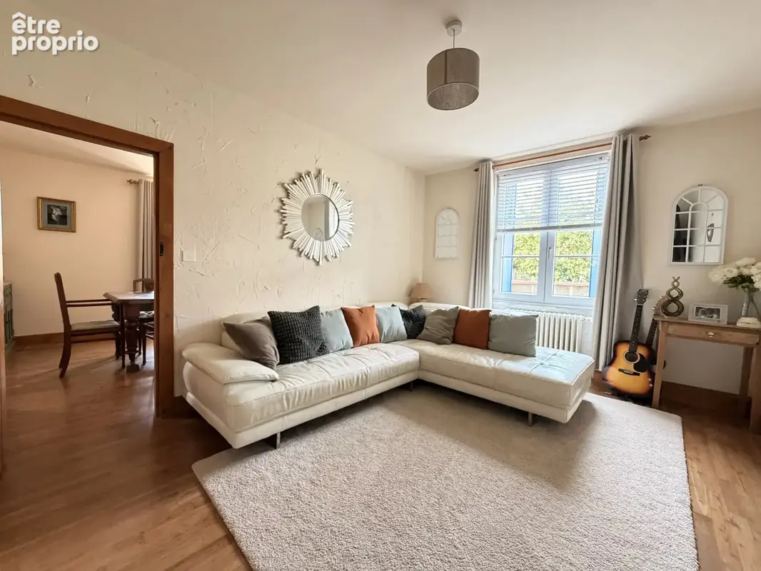 Propriété de caractère exceptionnelle avec gîte, vaste grange et nombreux bâtiments – proche de Civray - photo 6