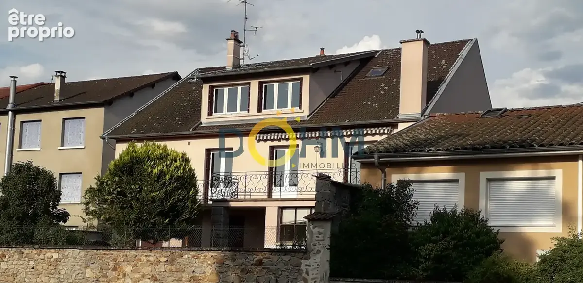 A vendre ambert proche centre grande maison familiale avec garage et jardin - photo 21