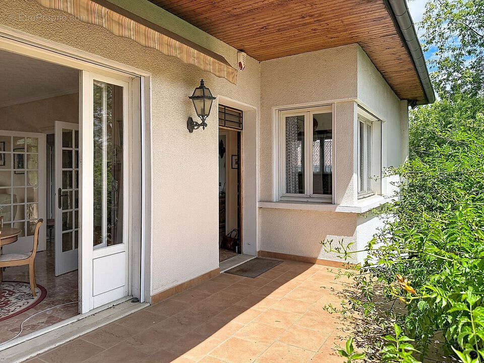 Maison à CALUIRE-ET-CUIRE