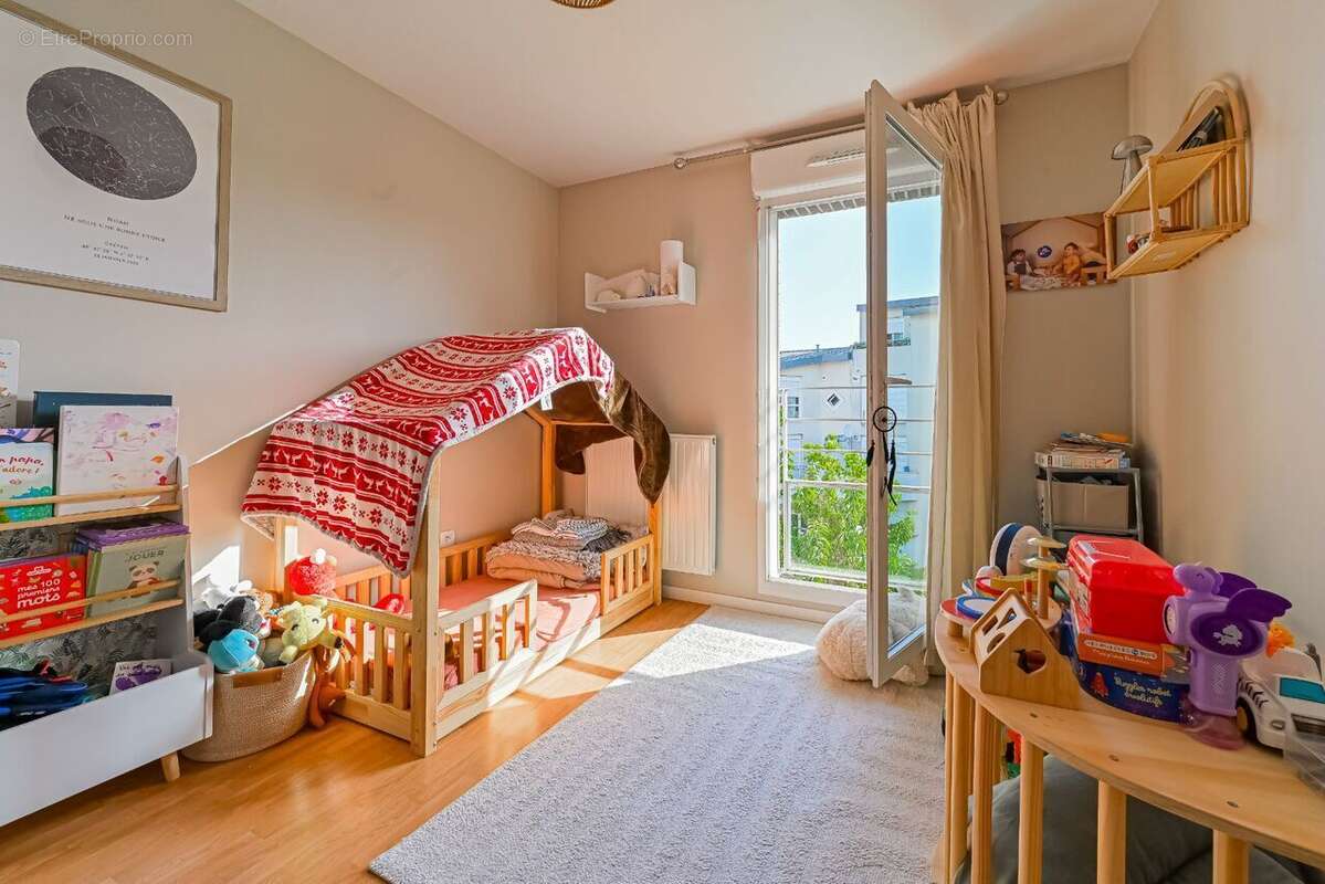 Appartement 67 m² à Creteil  - photo 5