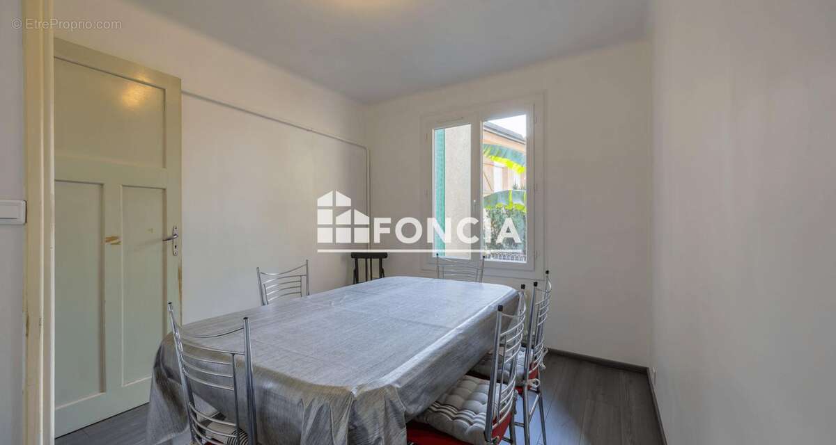 Appartement à AIX-LES-BAINS