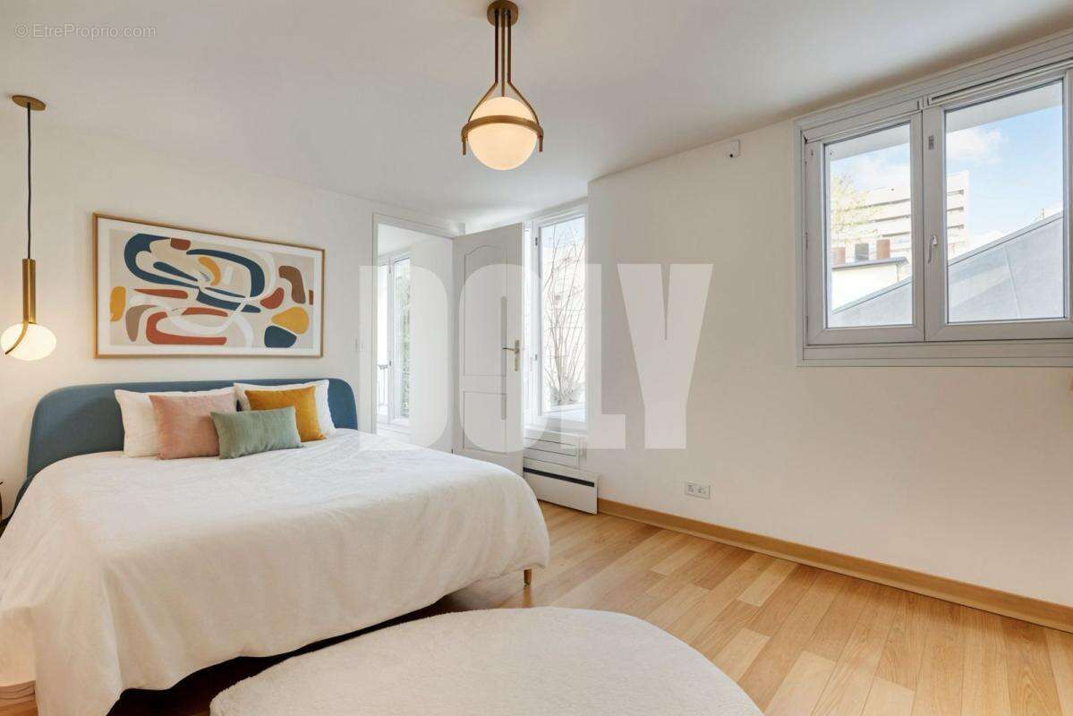 Appartement à PARIS-11E