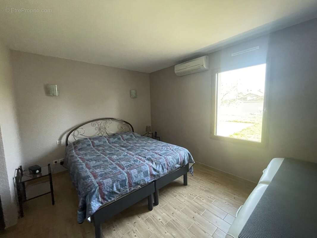 Maison à MONTREUIL-BELLAY