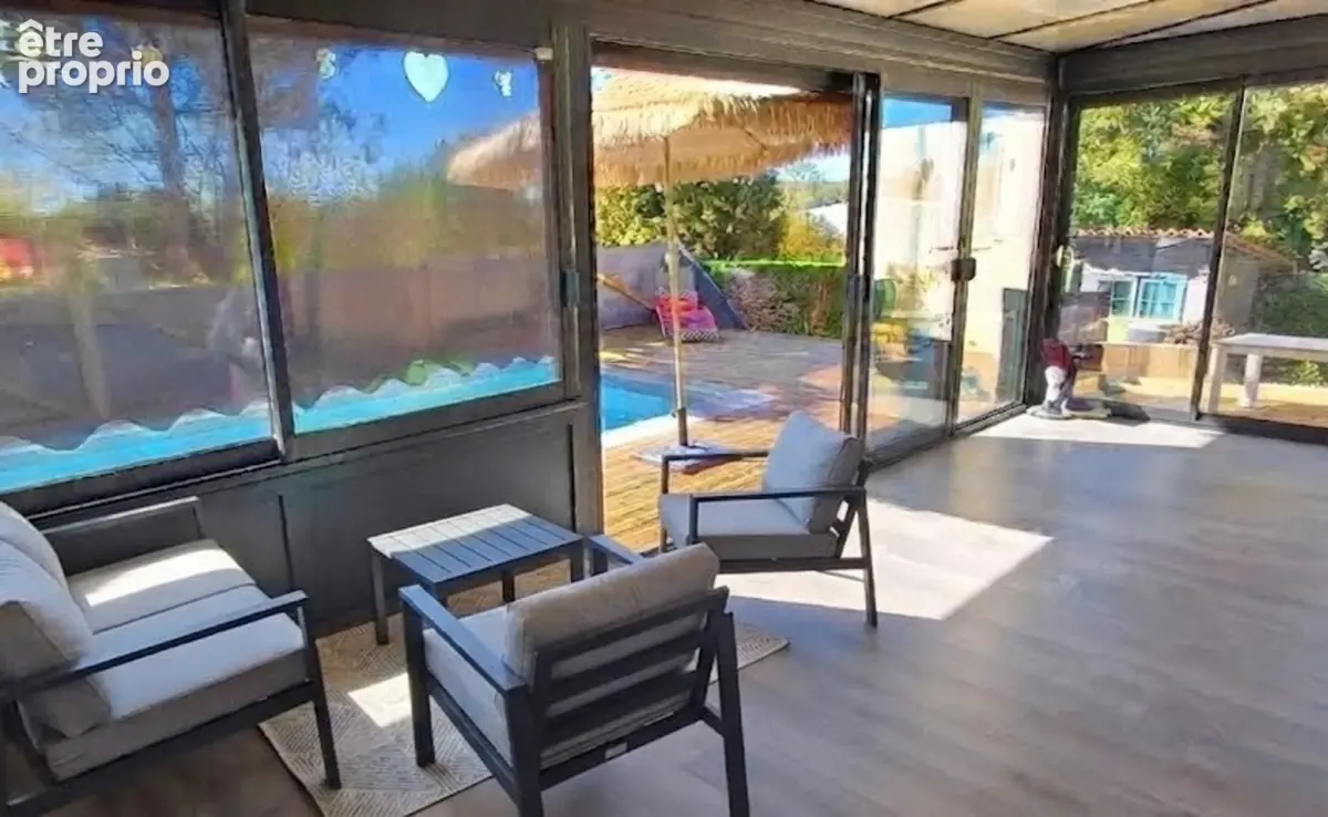 Maison à vendre 6 pièces  (16) ST YRIEIX, 5 chambres, garage, véranda, piscine - photo 7