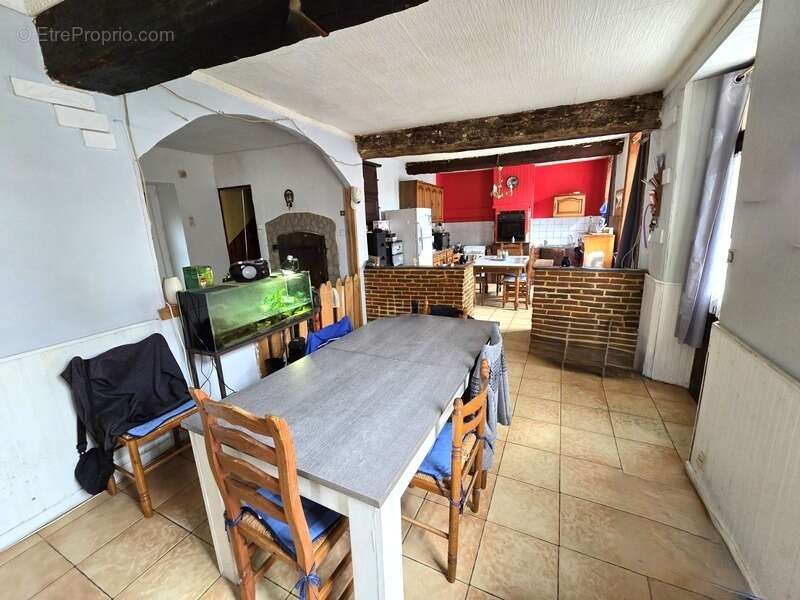 Maison à HIRSON