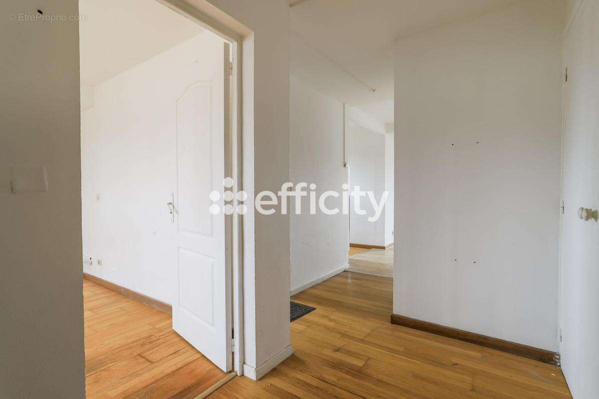 Appartement à HENIN-BEAUMONT