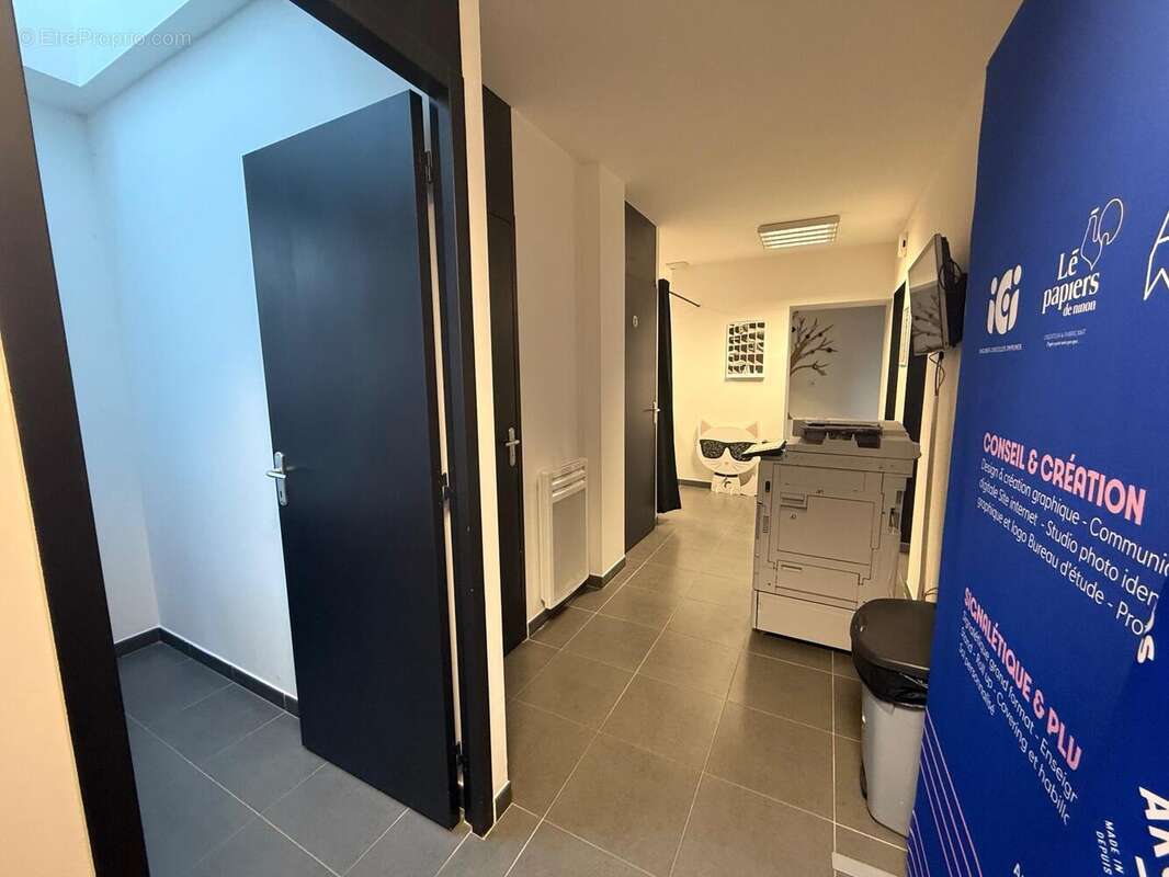 Photo 6 - Commerce à ANGERS