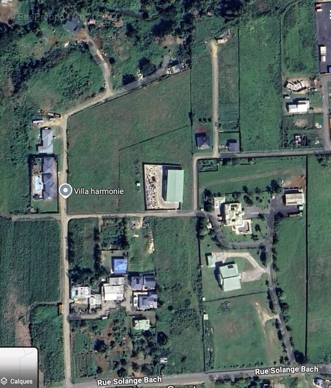 Maison à BAIE-MAHAULT