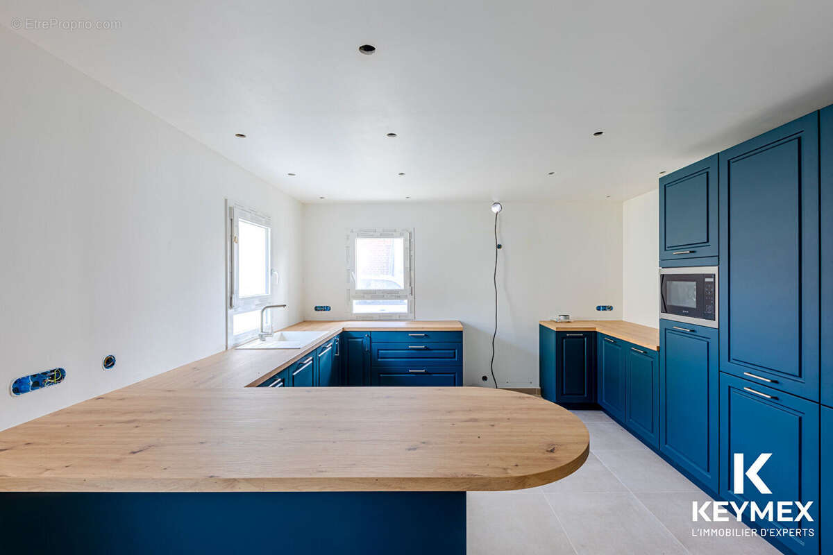 Maison à NEUILLY-EN-THELLE