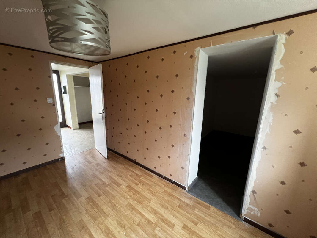 Maison à CHATELLERAULT