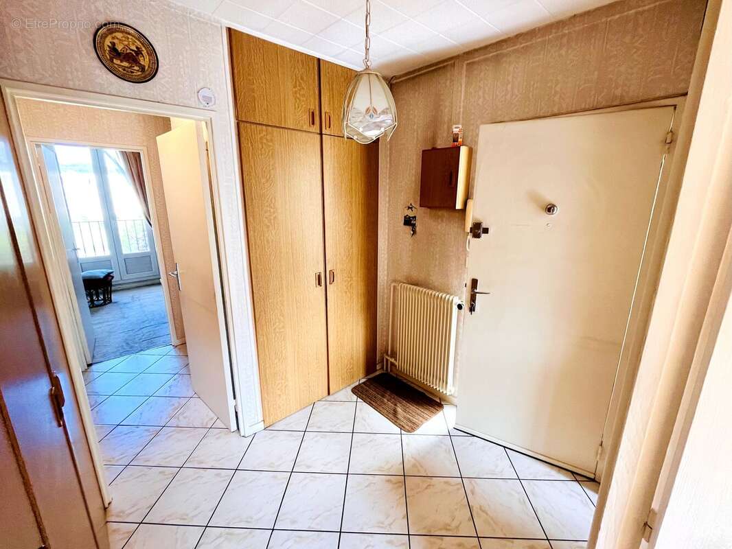 Photo 5 - Appartement à SAINT-GERMAIN-LES-ARPAJON