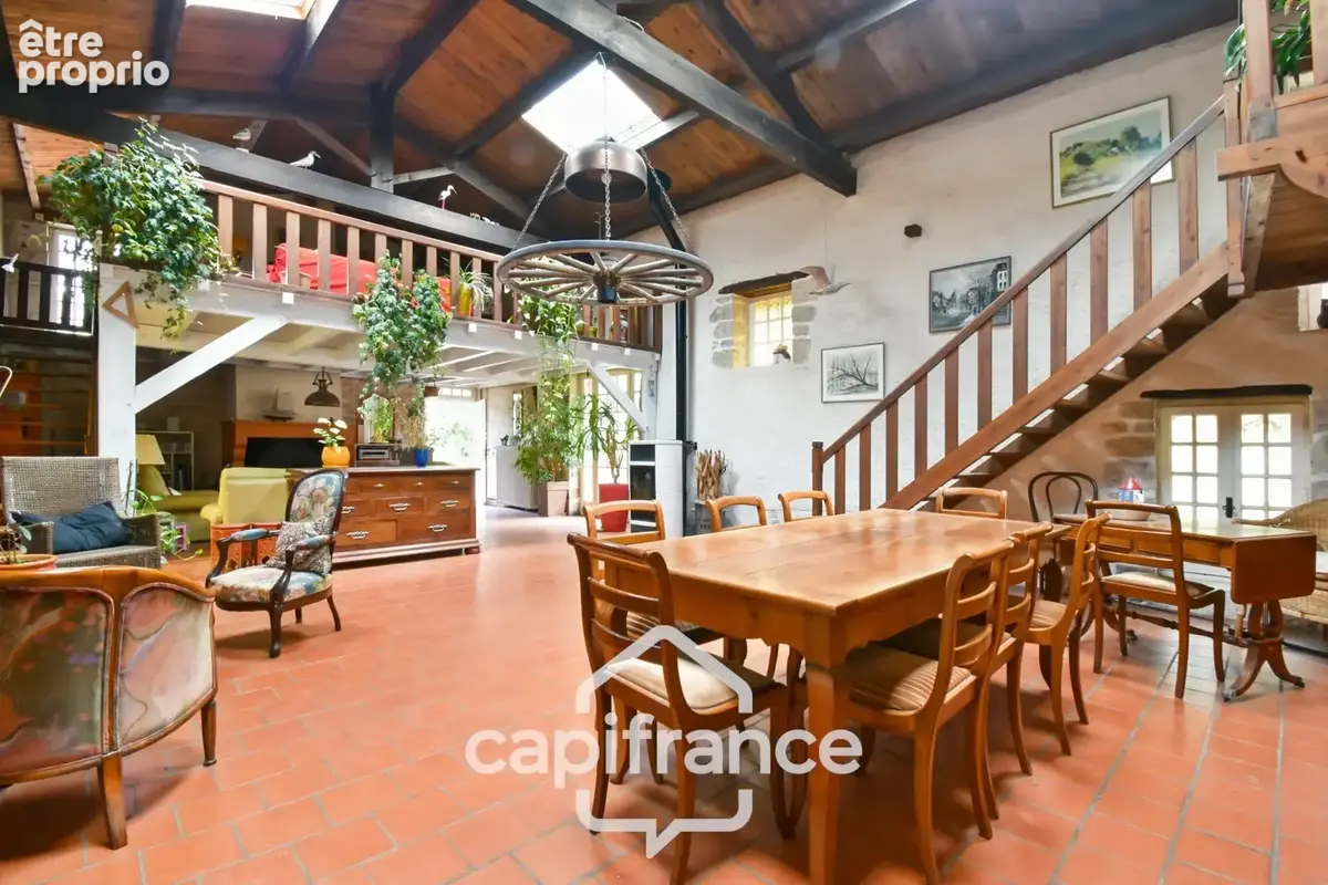 Maison de caractère à vendre 12 pièces SAINT SEVERIN SUR BOUTONNE (17) sur 4500m²de terrain arboré - photo 13