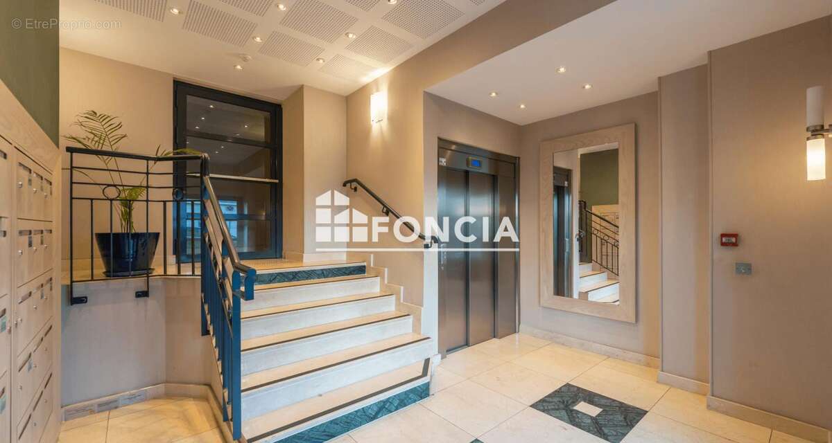 Appartement à LE VESINET