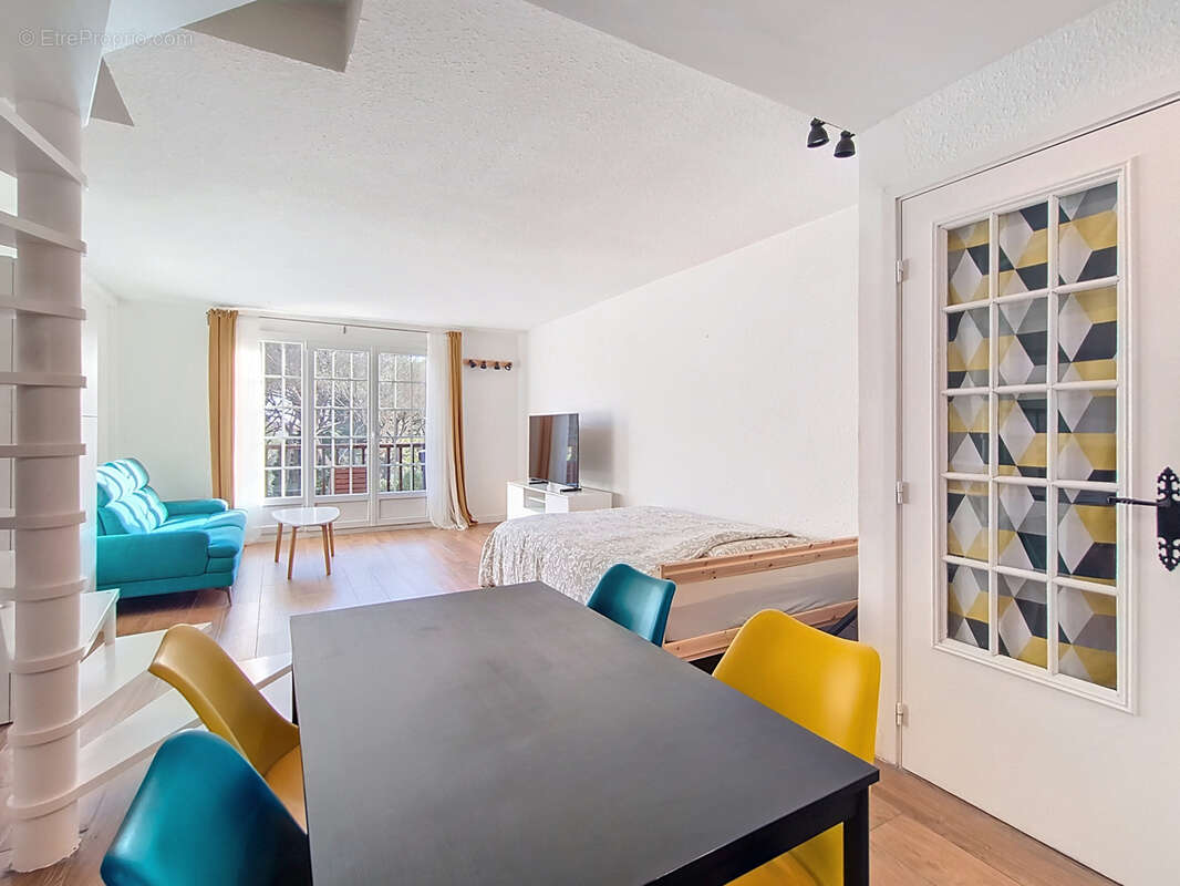 Appartement à SAINT-RAPHAEL